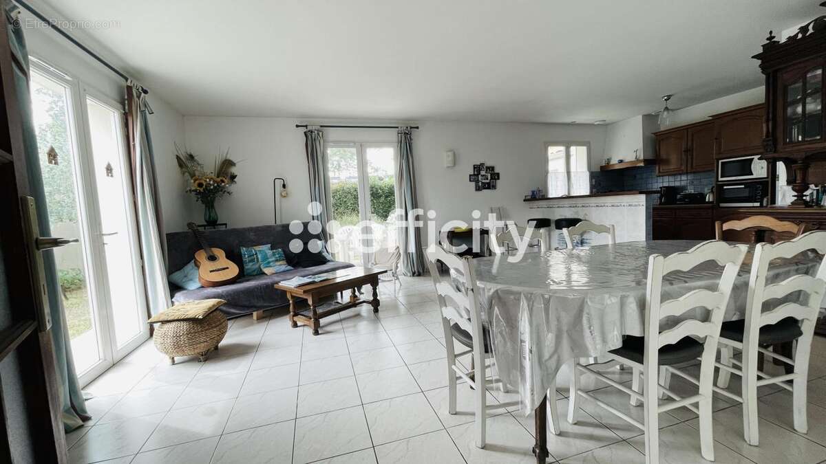 Maison à DOLUS-D'OLERON