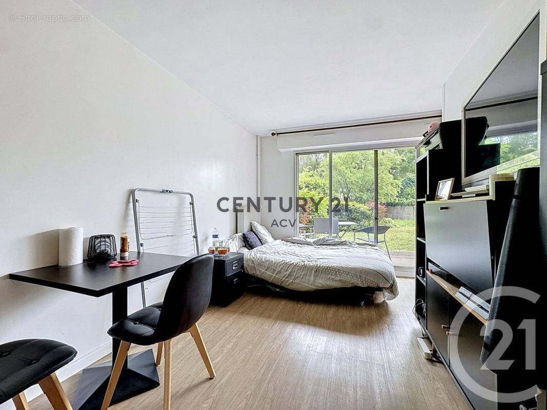 Appartement à MAISONS-ALFORT