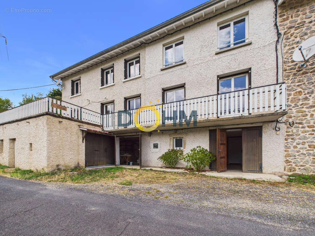 maison avec jardin dans un village de tiranges - photo 7