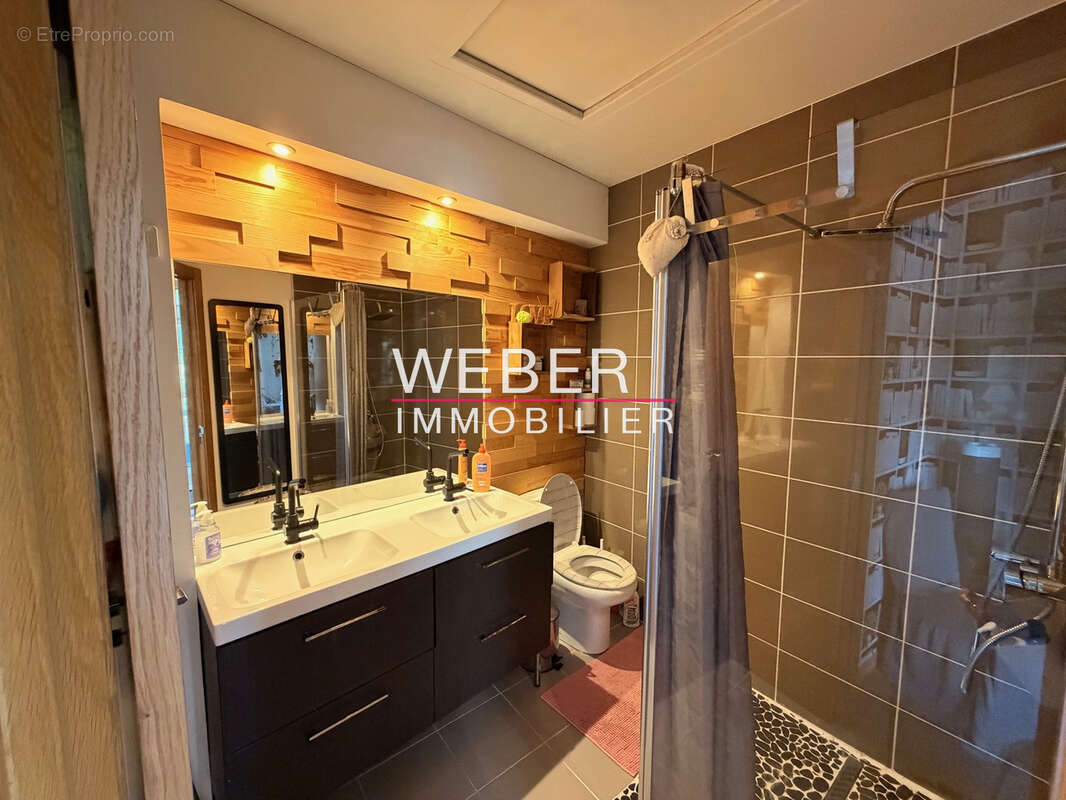 SAINTE ANNE D'EVENOS - Maison 140 m2 - T2 - Piscine - photo 9