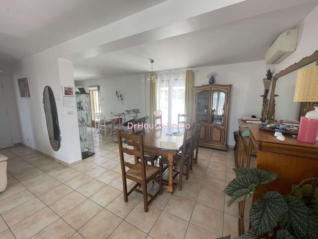 Maison 100 m² à Ormoy  - photo 4