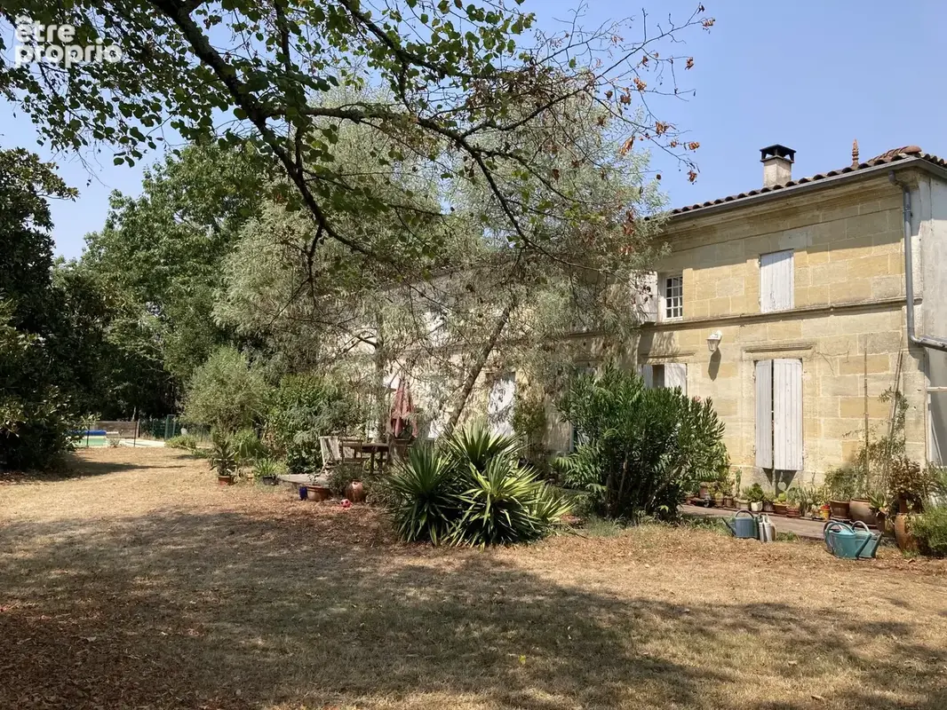 Maison à ETAULIERS