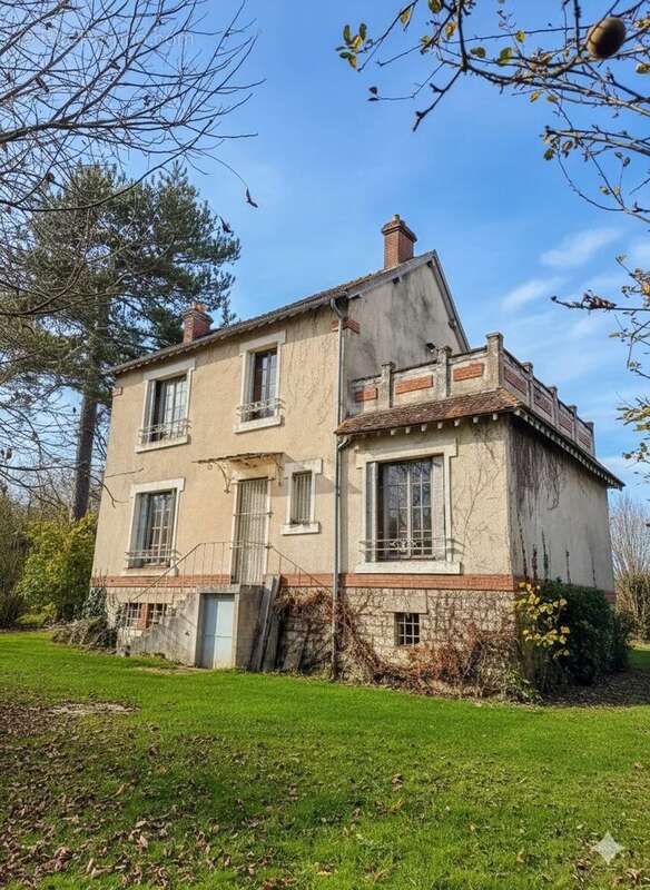 Maison à PONTIGNY