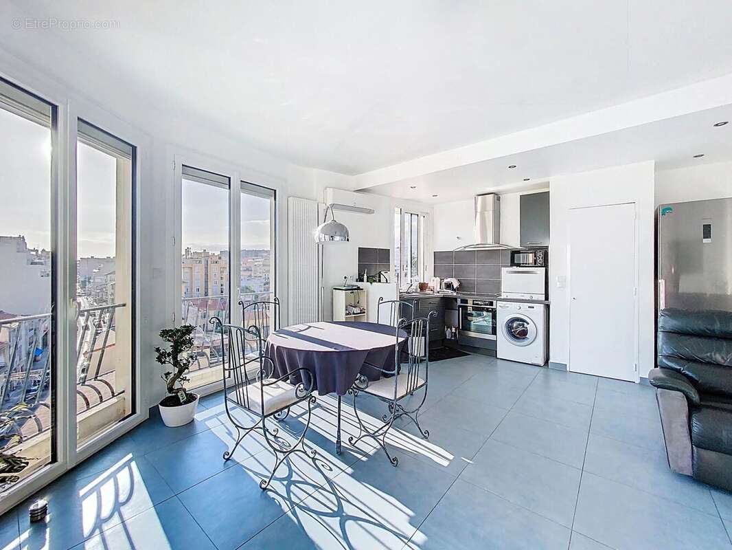 Appartement à NICE