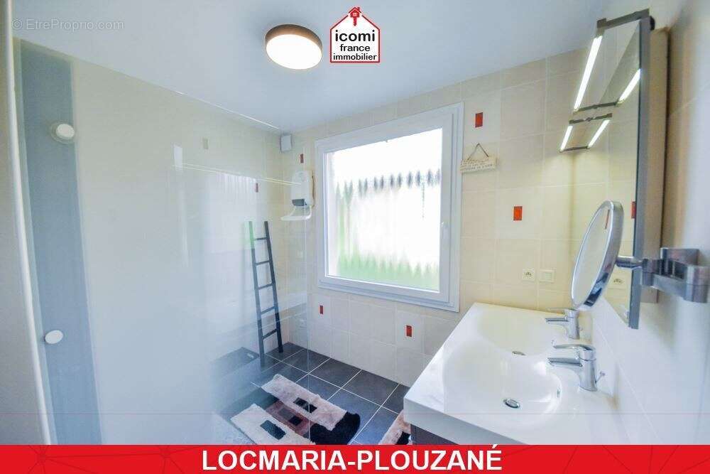 Finistere - locmaria-plouzané (29280) - a vendre - maison t8 200m² - vue mer imprenable - 6 chambres - veranda - garage - terrai - photo 8