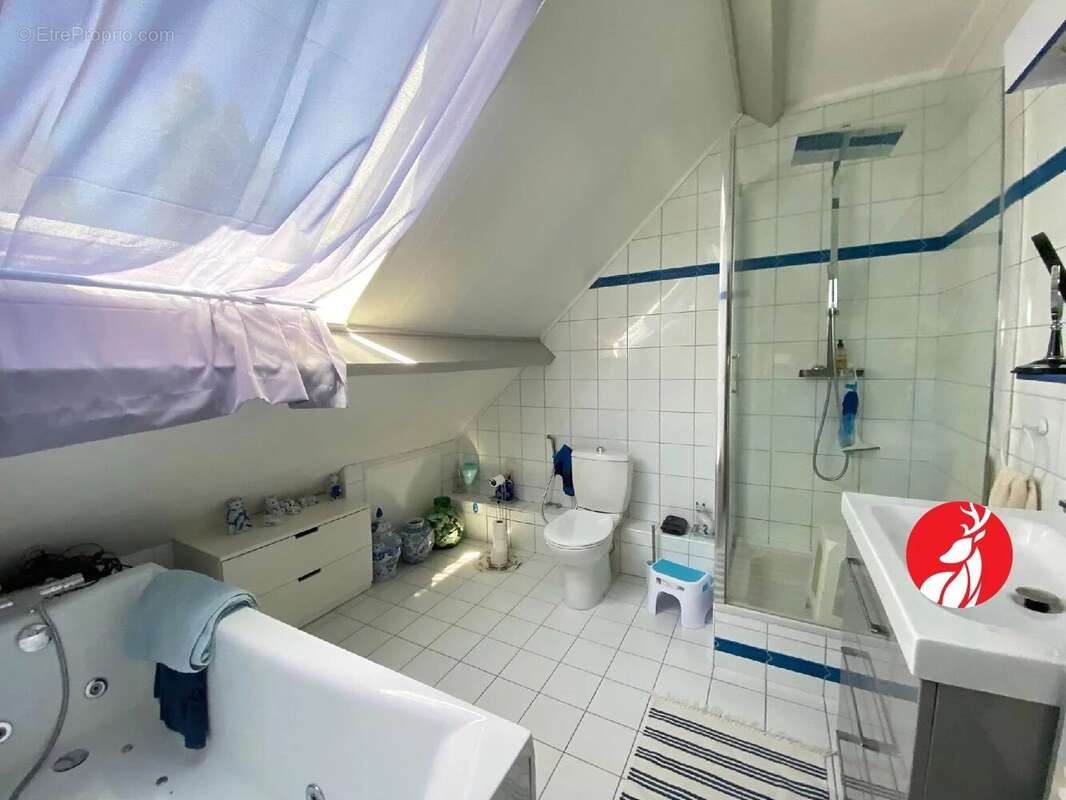 Maison à NOISY-SUR-ECOLE