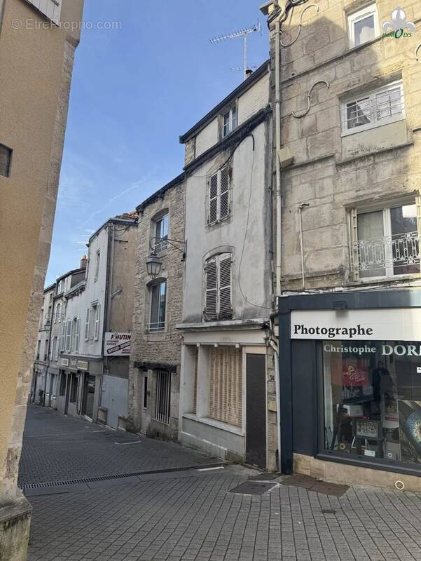 Maison à CHAUMONT