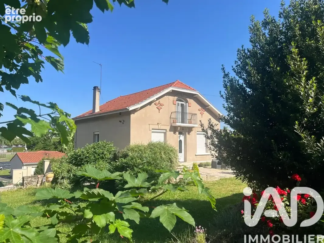 Photo 1 - Maison à SAINT-ETIENNE