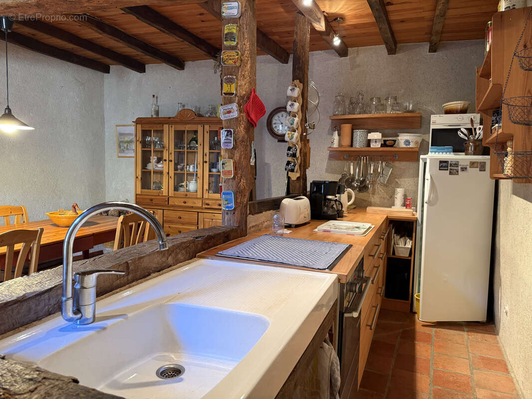 Maison de village avec terrasse de toit à Fourcès - photo 7