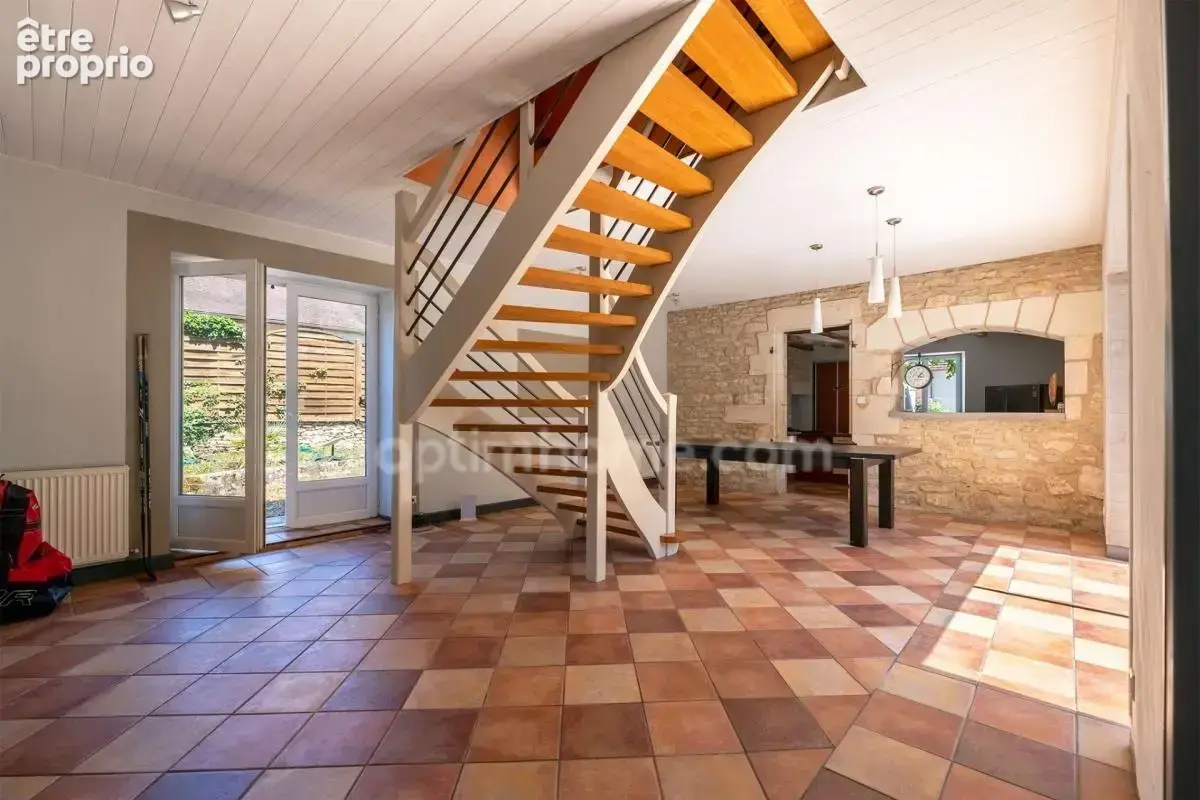Maison en pierre 6 pièces sur la commune de MAYAC (24) - photo 6