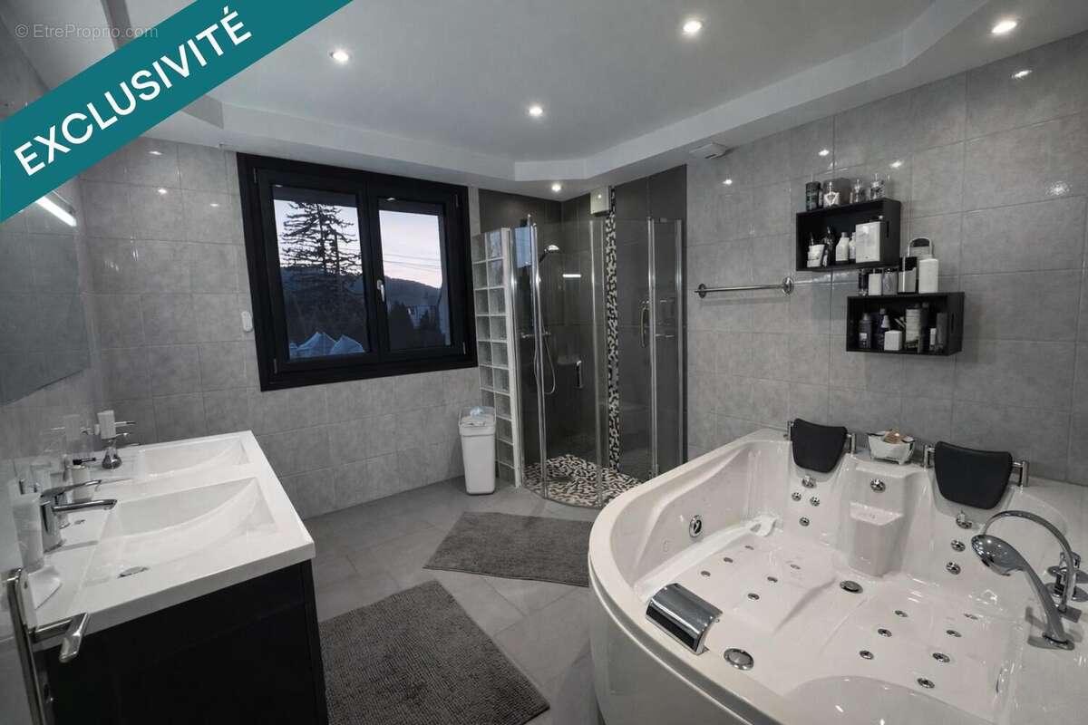 Photo 3 - Maison à ELOYES