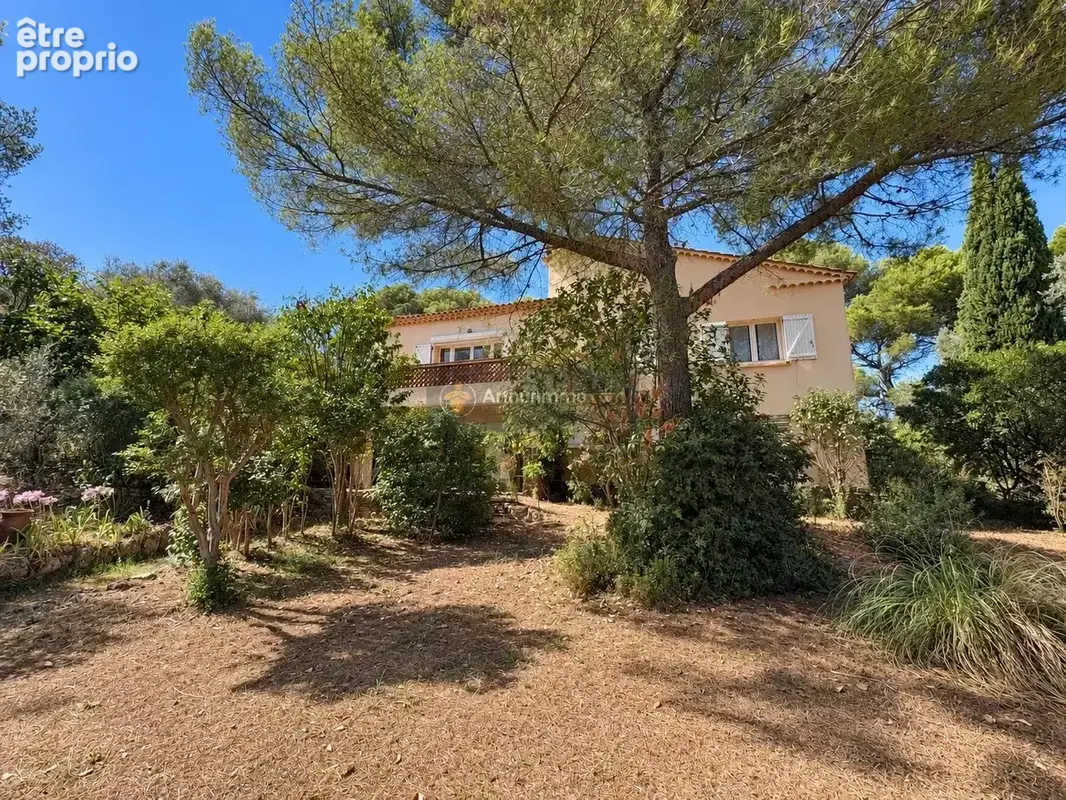 Photo Maison à Saint-Raphael au prix de 709 000€