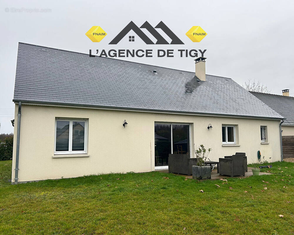 Maison à NEUVY-EN-SULLIAS