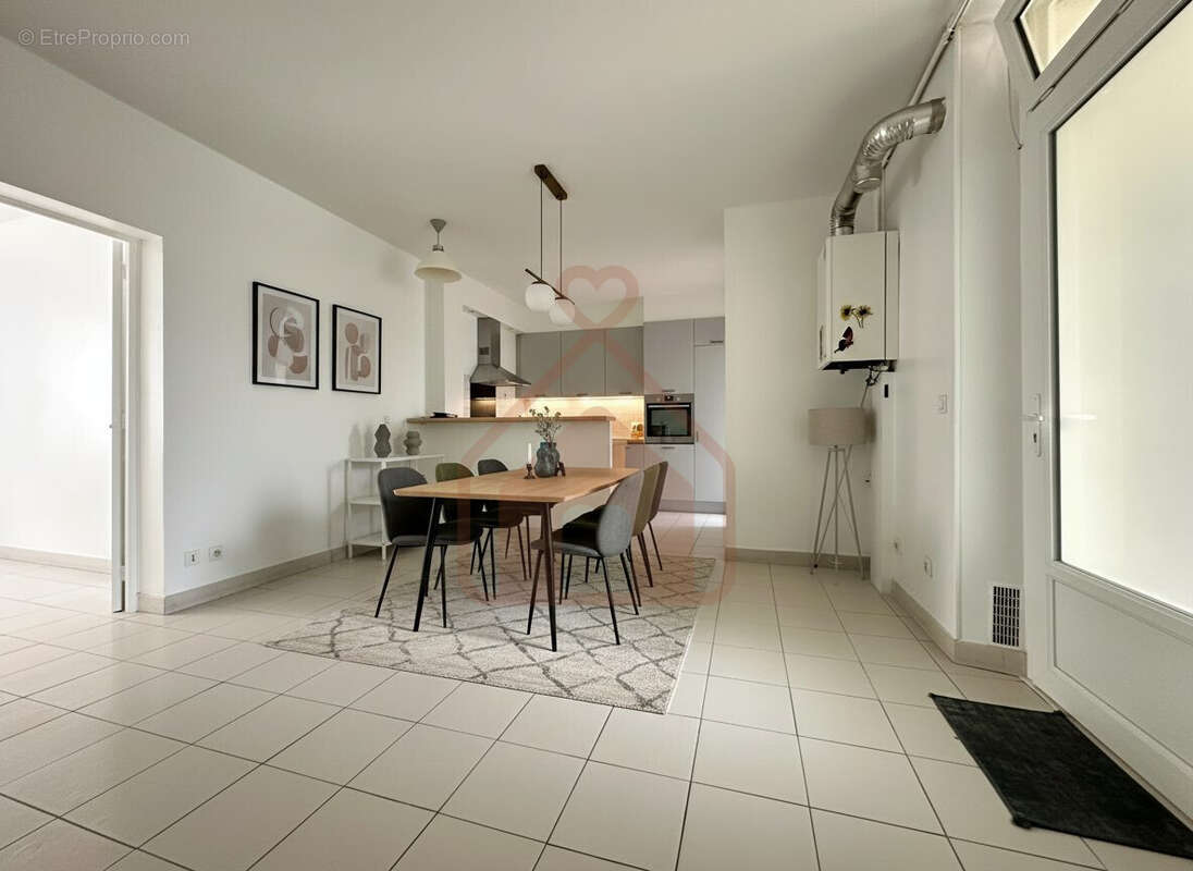 Appartement 38 m² à Alfortville  - photo 2