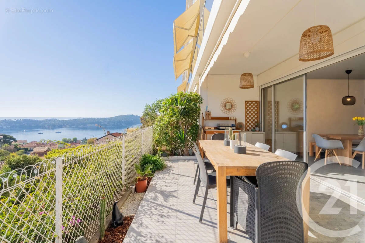 Appartement à VILLEFRANCHE-SUR-MER
