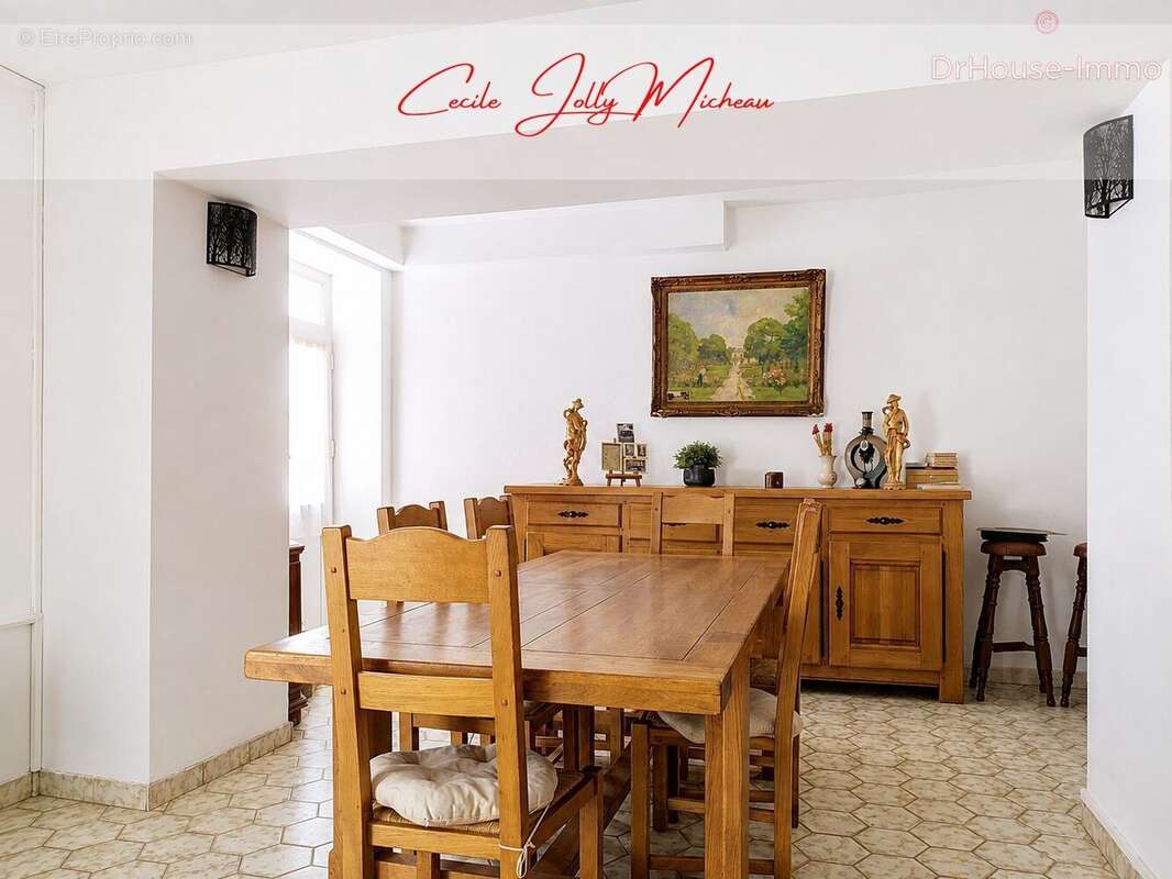 Maison 183 m² à Saint-Caprais-De-Blaye  - photo 7
