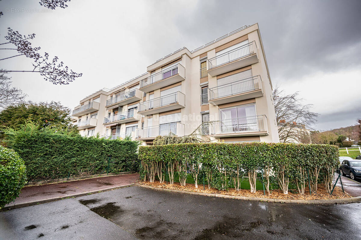 Appartement à MARGENCY