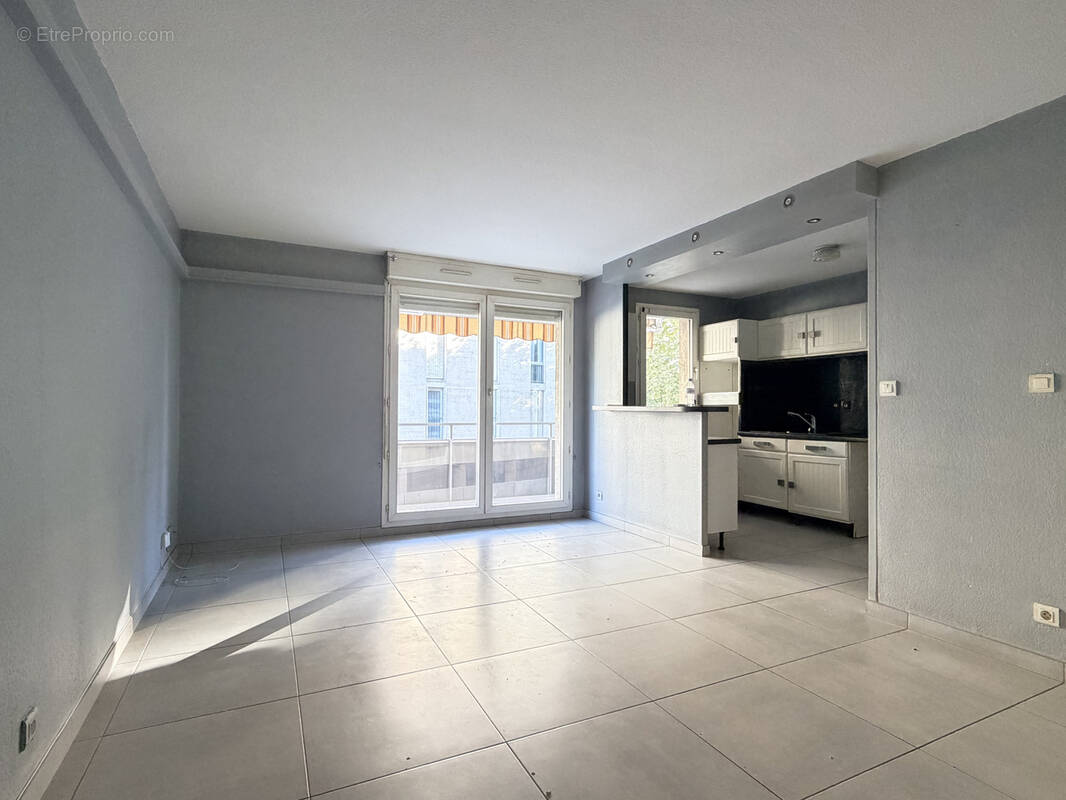 Appartement à AUBAGNE