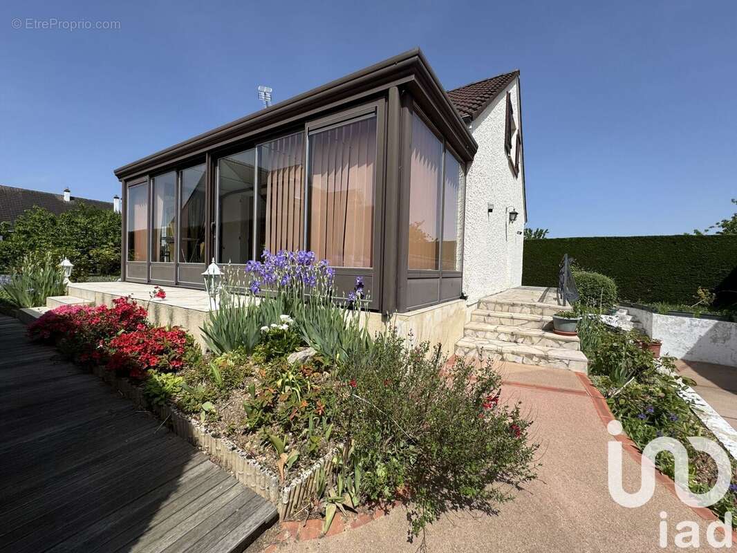 Photo 2 - Maison à SAINT-DENIS-LES-PONTS