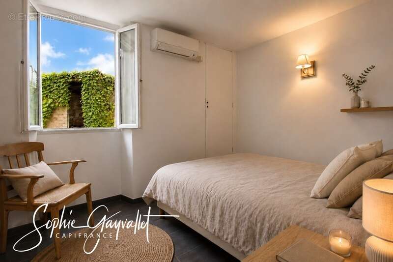 Appartement à VELAUX