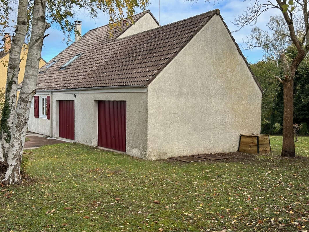 Maison à BOISSY-L'AILLERIE