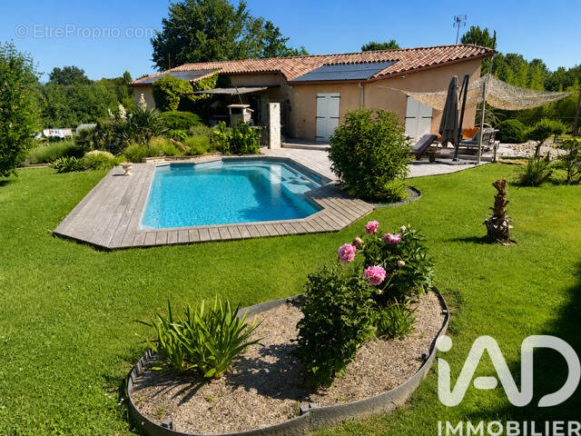 Photo 1 - Maison à LACOURT-SAINT-PIERRE