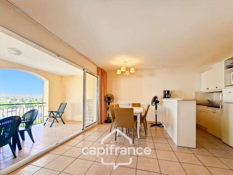 Investissement locatif appartement 3 pieces 42 m2 en angle   au 1er étage place de parking  sur le domaine de pont royal - photo 9
