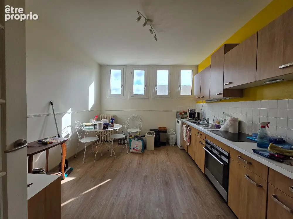 Appartement 97 m²  3 chambres  exposition ouest  cave - photo 2