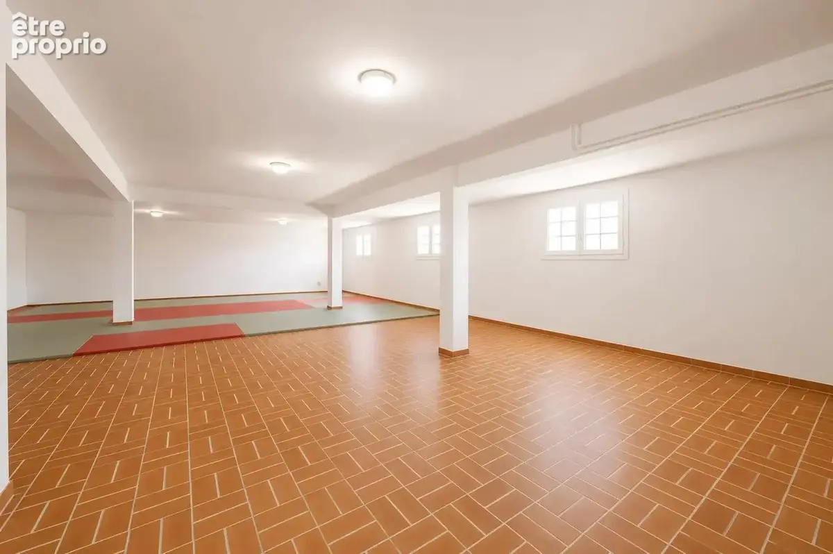 Propriété de prestige à colomars — 267 m², piscine & potentiel - photo 12