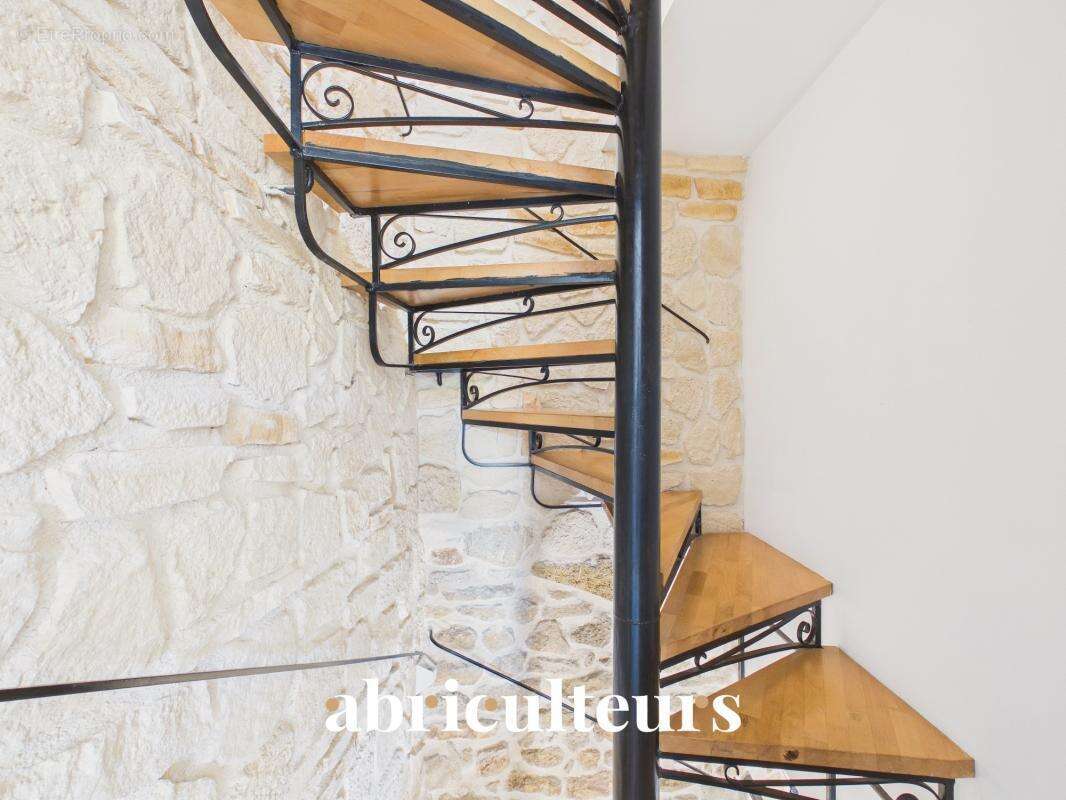 Maison à GRANS