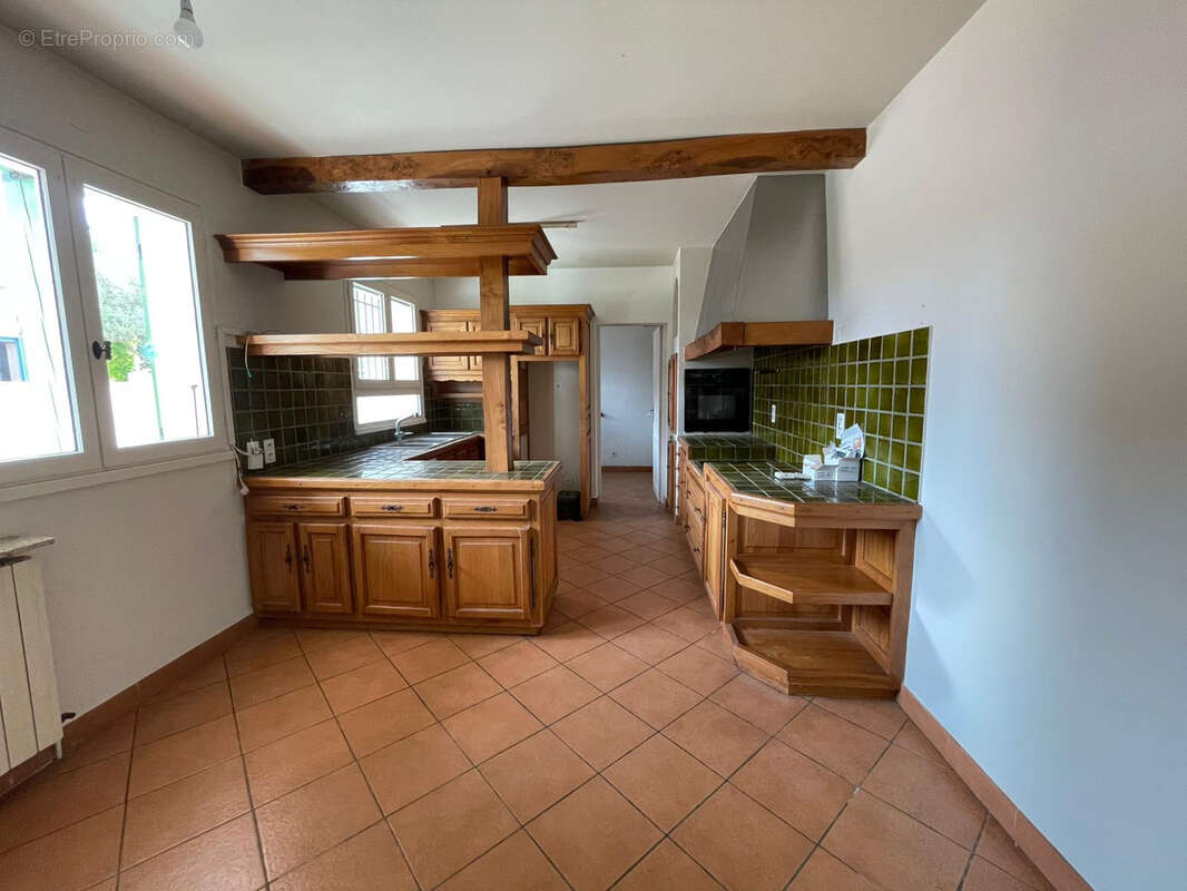 Maison à VILLENEUVE-DE-LA-RAHO