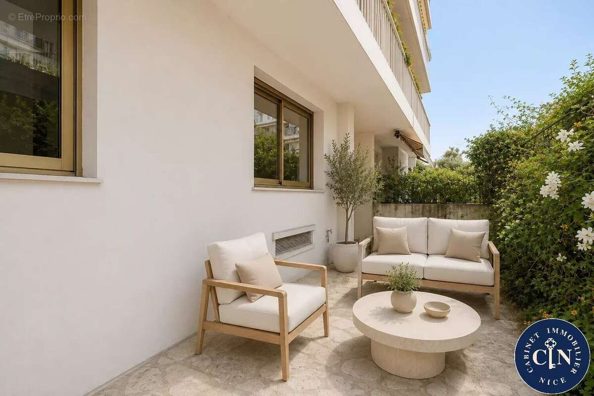Appartement 81 m² à Nice  - photo 5
