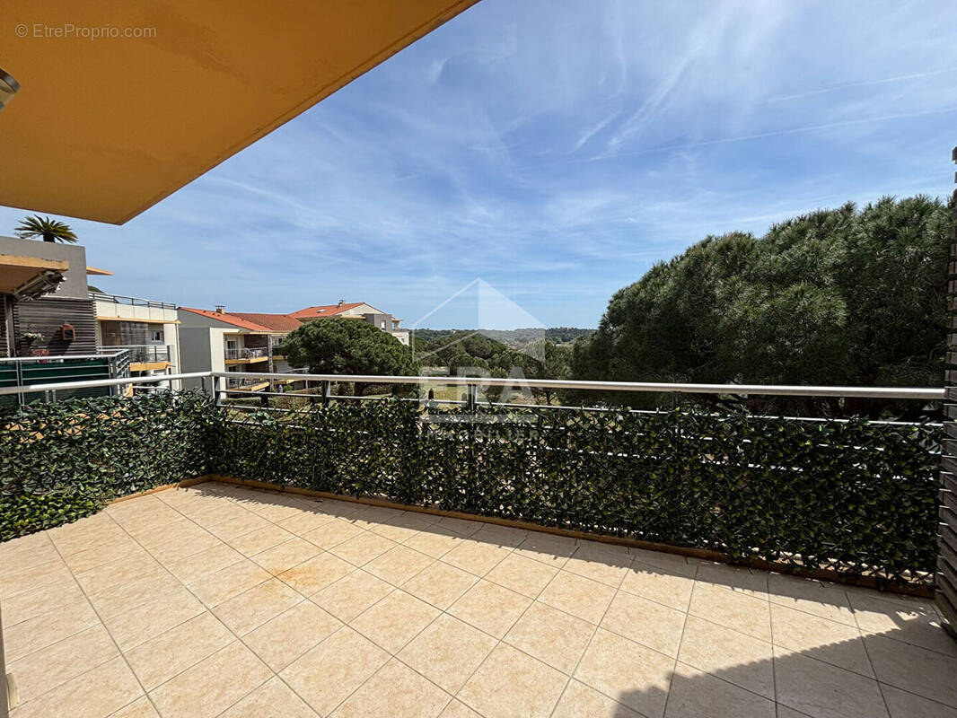 Appartement à FREJUS