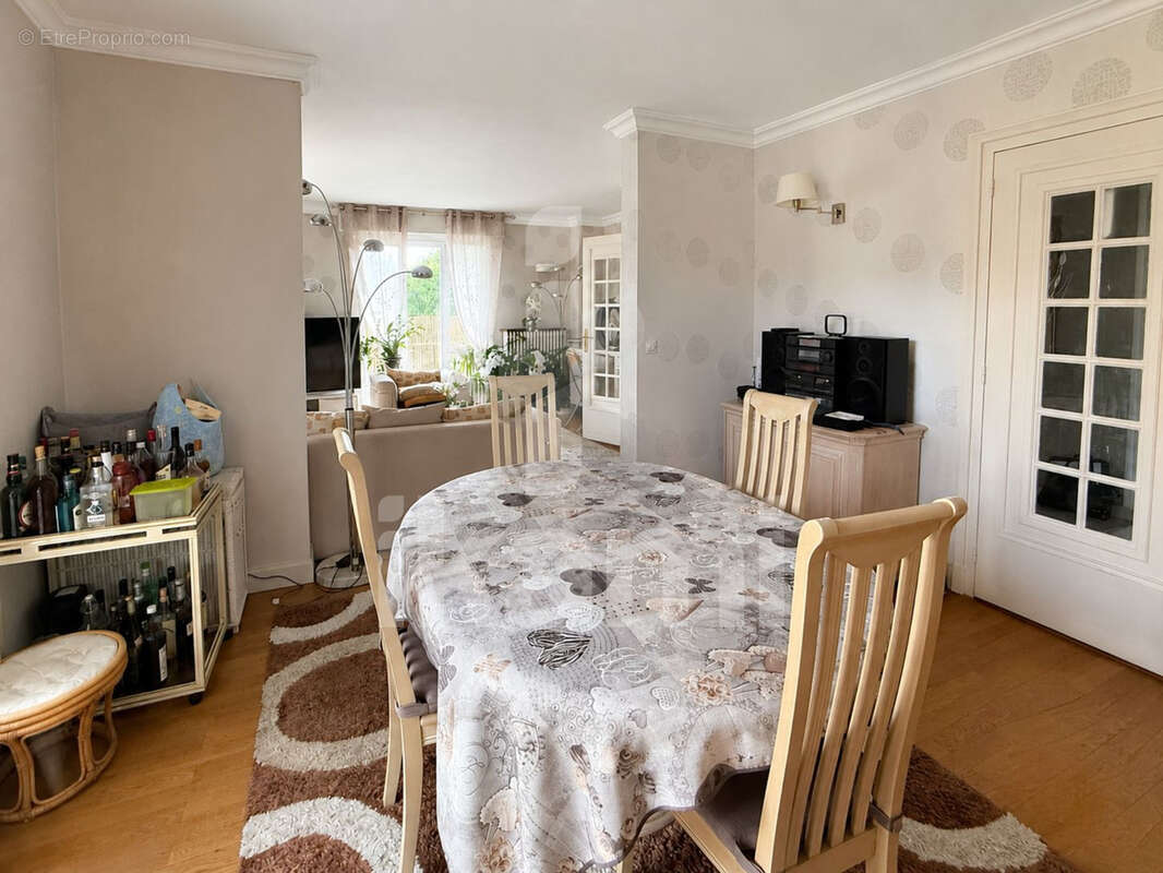 Appartement à FEYZIN