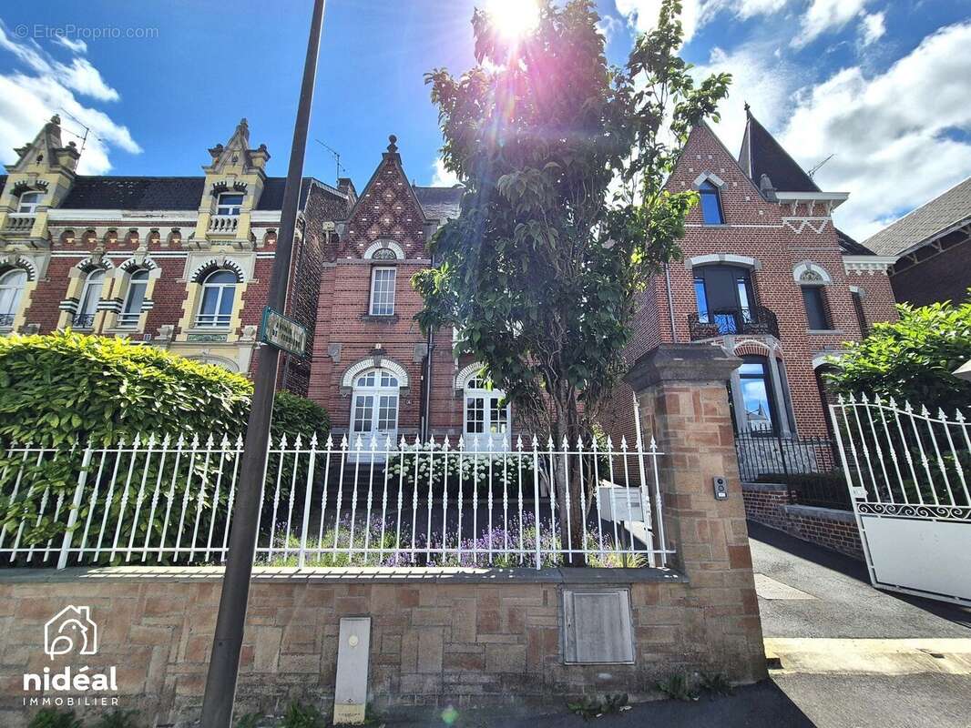 Maison à ROUSIES