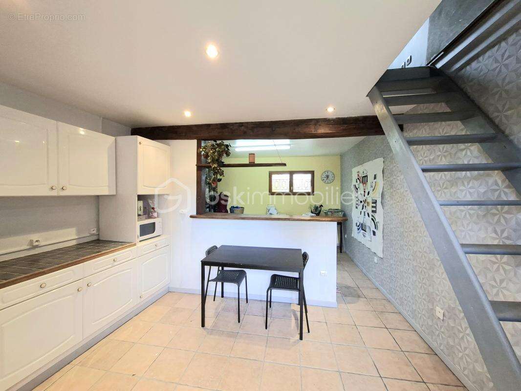 Maison à SAINT-BENOIT-SUR-LOIRE