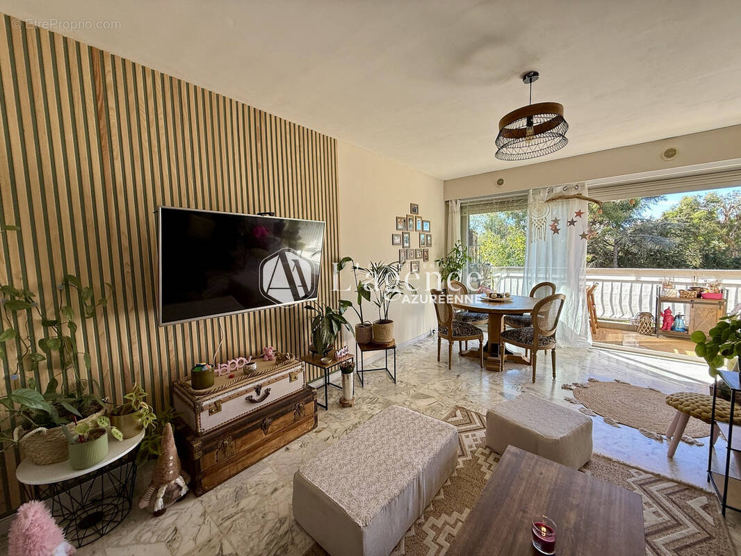 Appartement à CAGNES-SUR-MER