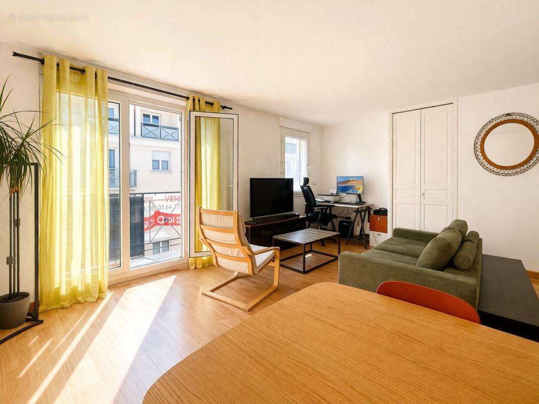 Appartement à BUSSY-SAINT-GEORGES