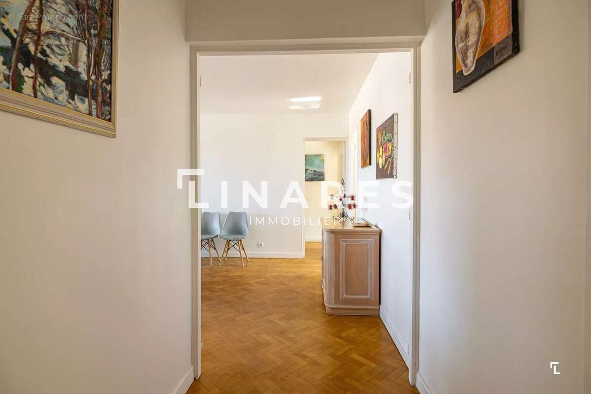 Appartement à MARSEILLE-8E