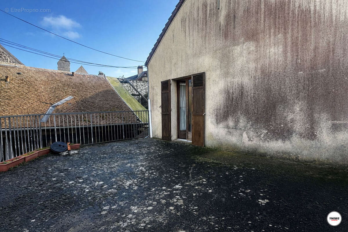 Appartement à JUMEAUVILLE