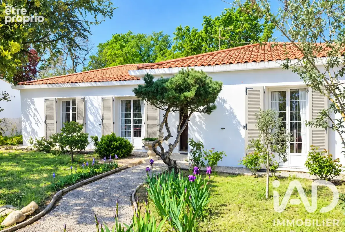 Photo 1 - Maison à CHALLANS