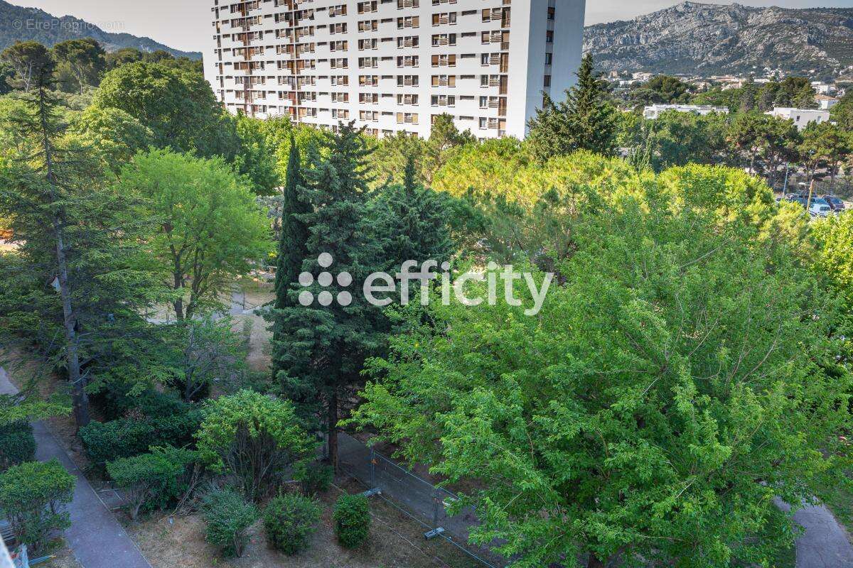 Appartement à MARSEILLE-9E