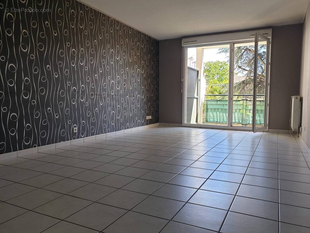 Appartement à SAINT-FONS