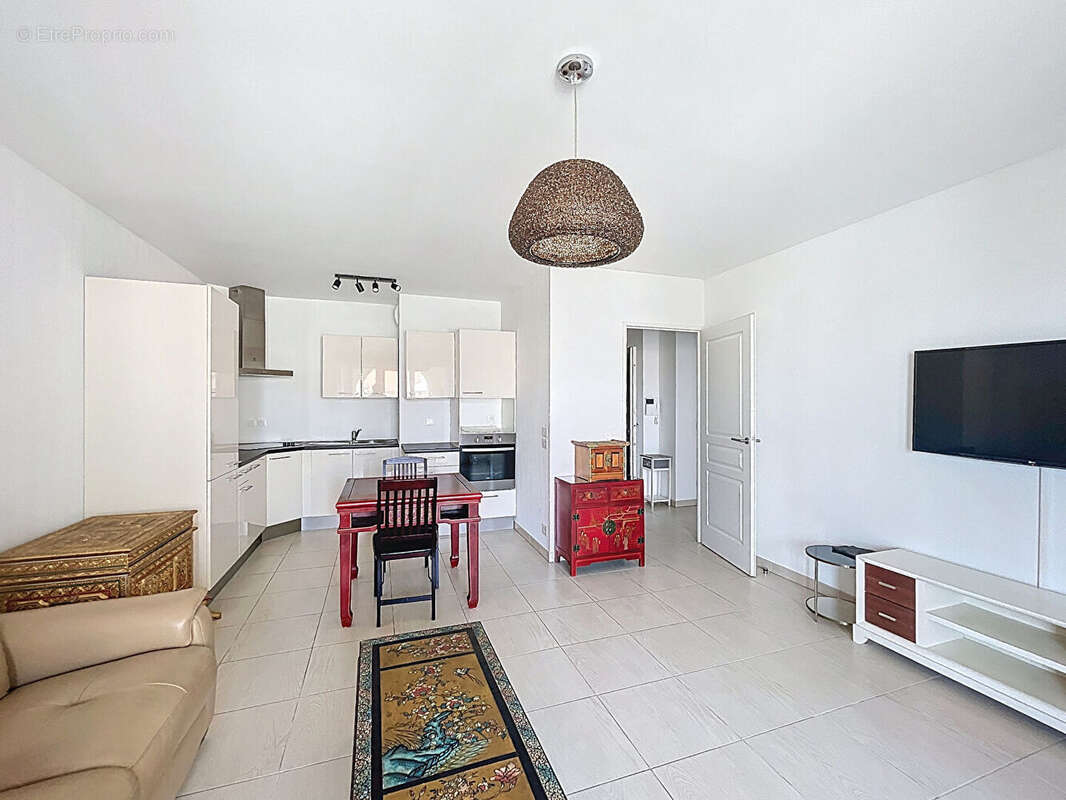 Appartement à CAGNES-SUR-MER