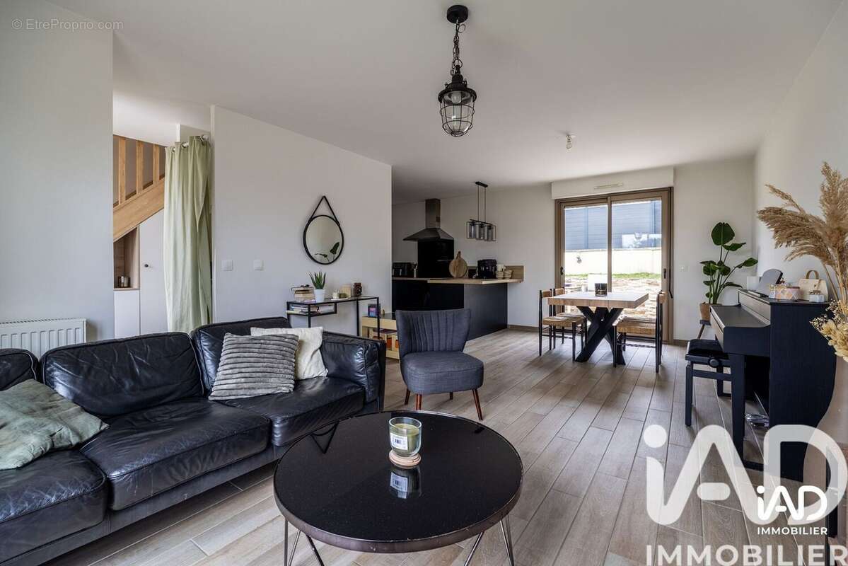 Photo 3 - Maison à OSNY
