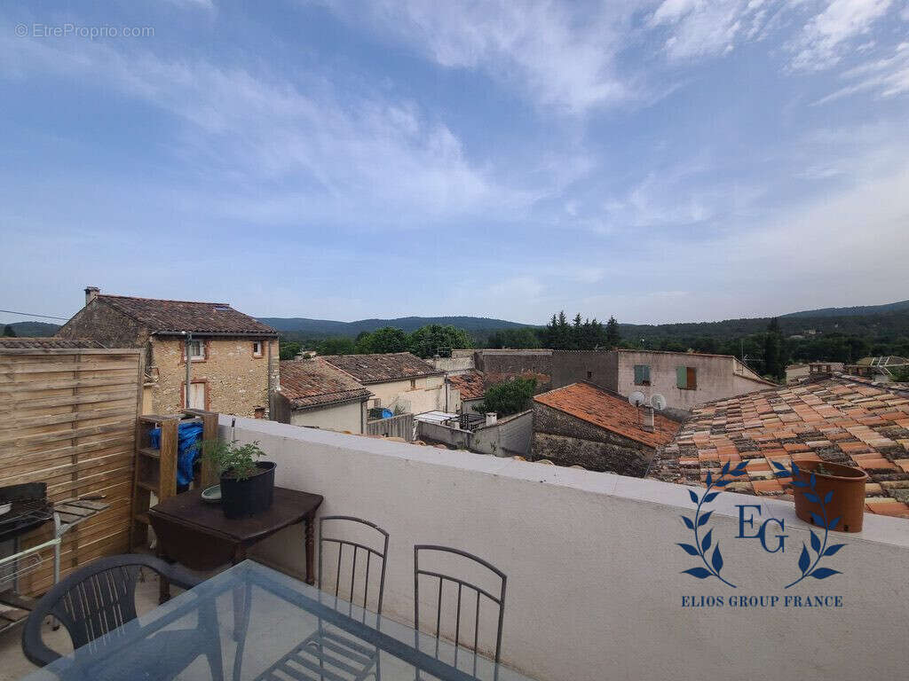 Appartement à CAMPS-LA-SOURCE