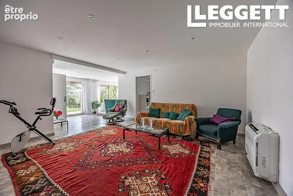 Superbe villa individuelle de 4 chambres avec piscine chauffée, parc paysager et magnifiques vues dégagées - photo 9