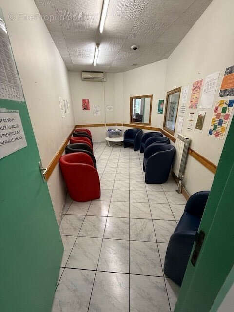 Commerce à MARSEILLE-14E