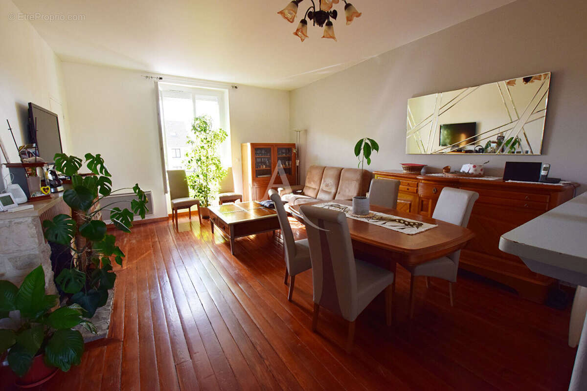 Appartement à NANGIS