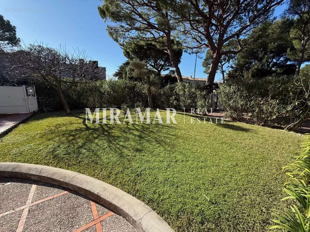 Appartement à SAINT-JEAN-CAP-FERRAT